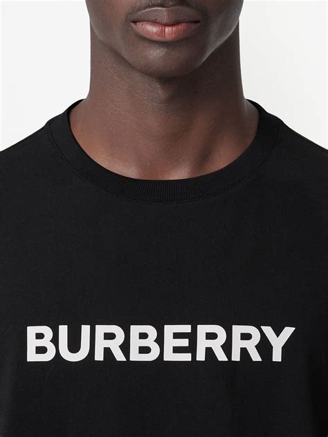 Burberry t-shirt in storm